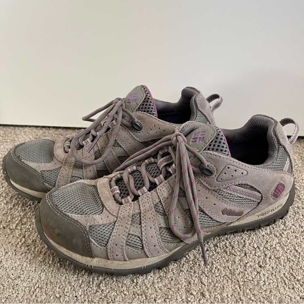 Columbia Hiking Shoes Size 7.5